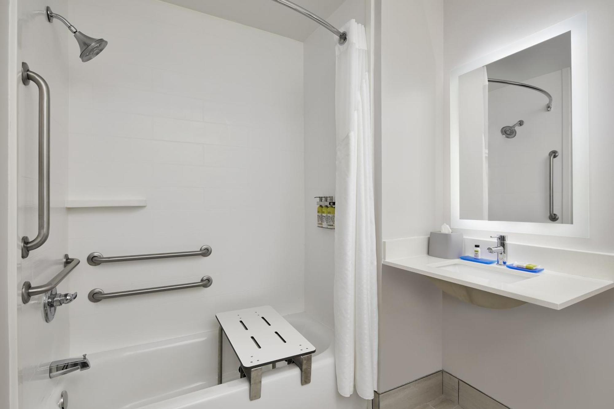 Holiday Inn Express Hotel & Suites Pensacola-West Navy Base By Ihg Beach Haven Zewnętrze zdjęcie