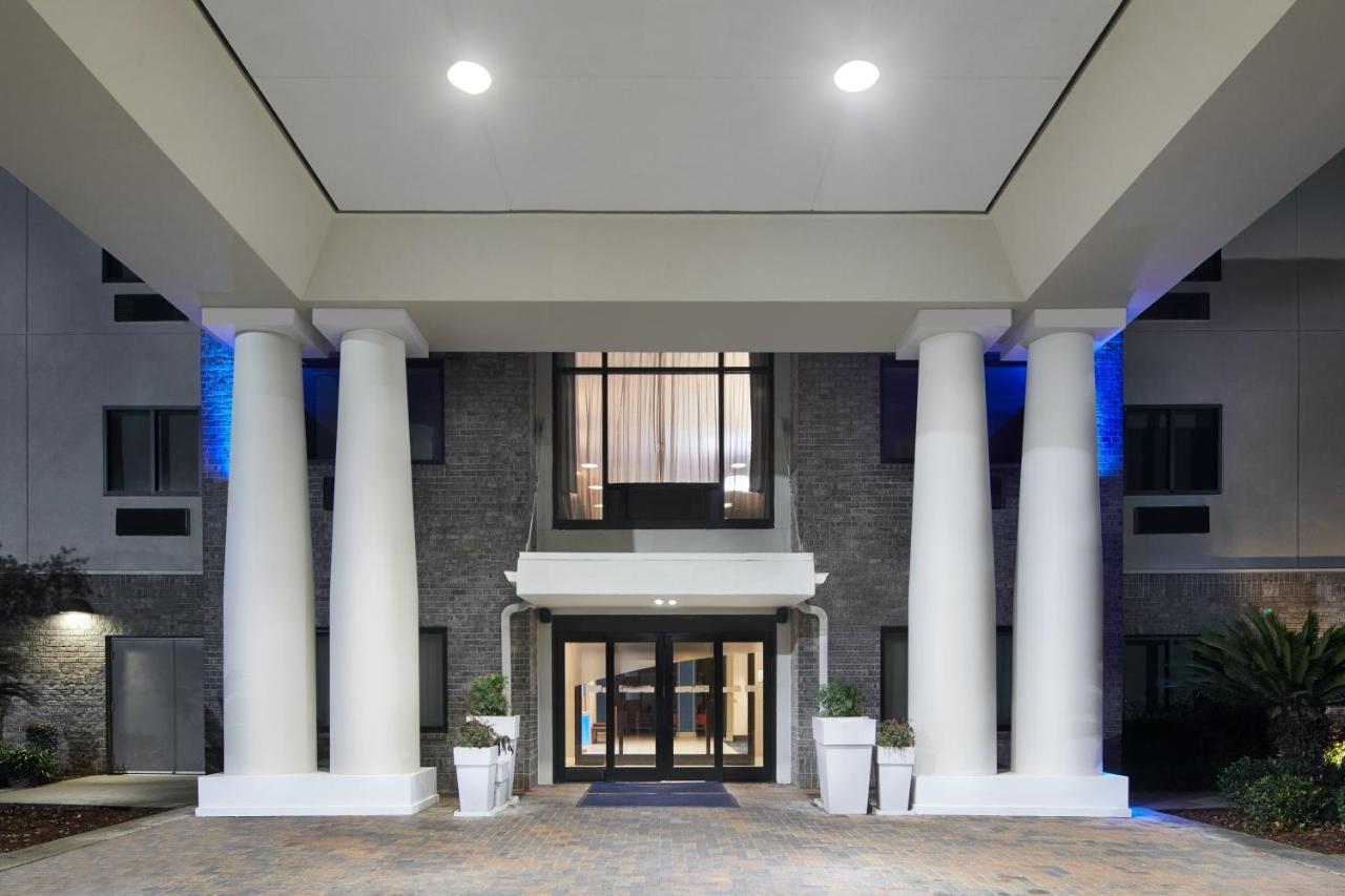 Holiday Inn Express Hotel & Suites Pensacola-West Navy Base By Ihg Beach Haven Zewnętrze zdjęcie